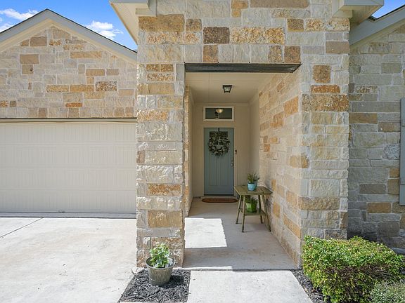 3rd image of 4324 Rockbrook Farms Ln
