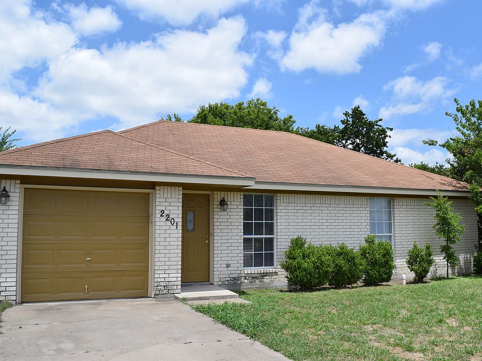 1st image of 2201 Jerome Dr