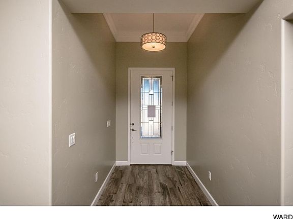 4th image of 1640 Palo Verde Blvd S