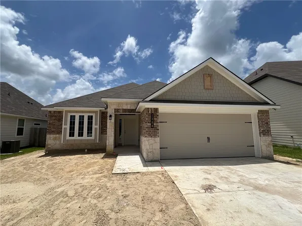 1388 Kingsgate Dr, Bryan, TX 77807