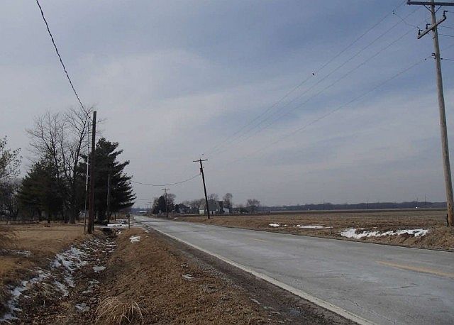 2nd image of 10522 Ellis Rd