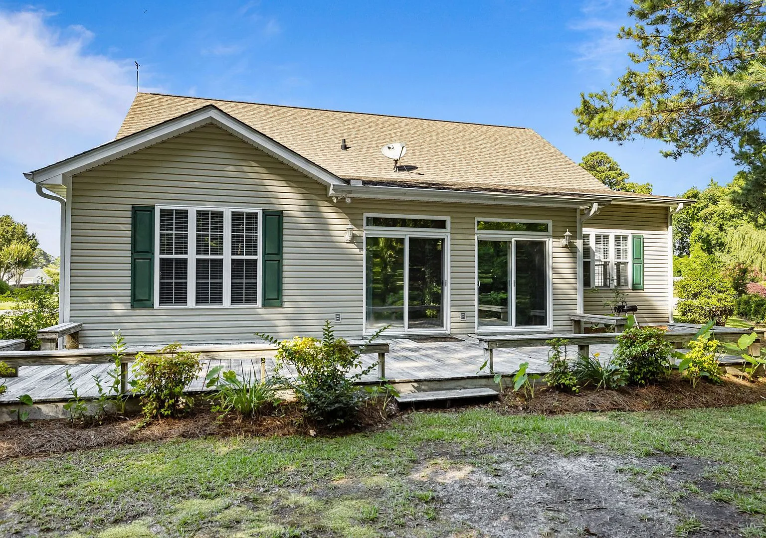 Four Bed Brandywine Home Available Now — Photo 3