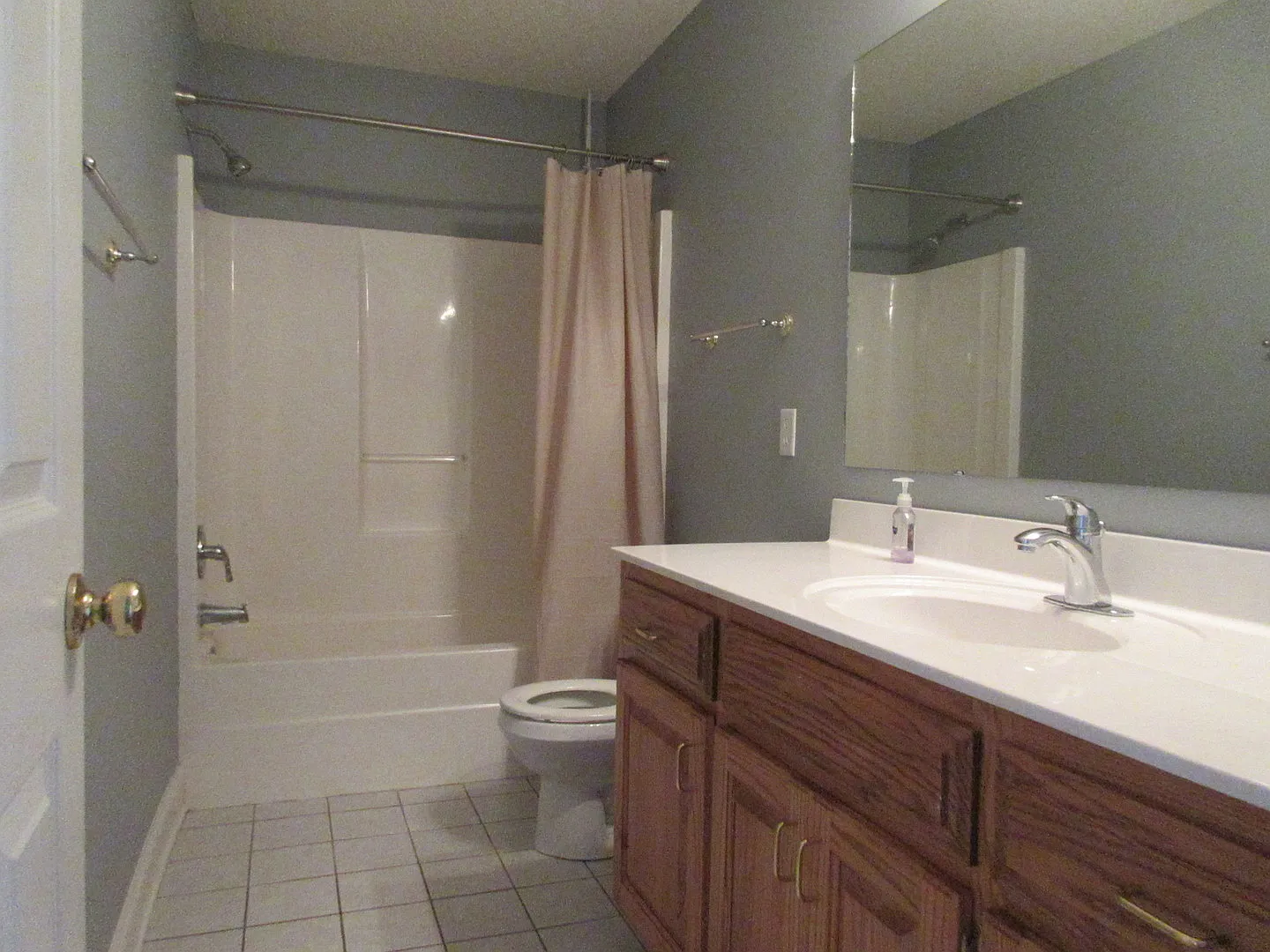Landmark Pointe — Photo 3