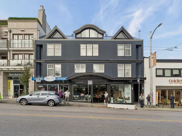 2023 W 4th Ave #8, Vancouver, BC V6J 1N3