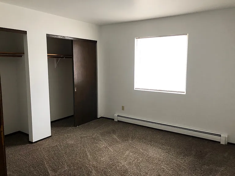 630 E Lincoln Ave — Photo 23