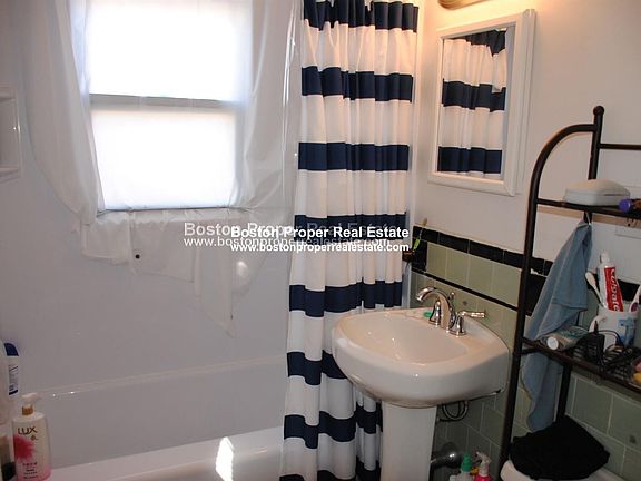 450 Washington St. #3 Boston - Brighton Unit Photo 4