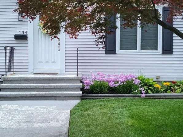 134 Euerle Street, Stratford, CT 06614