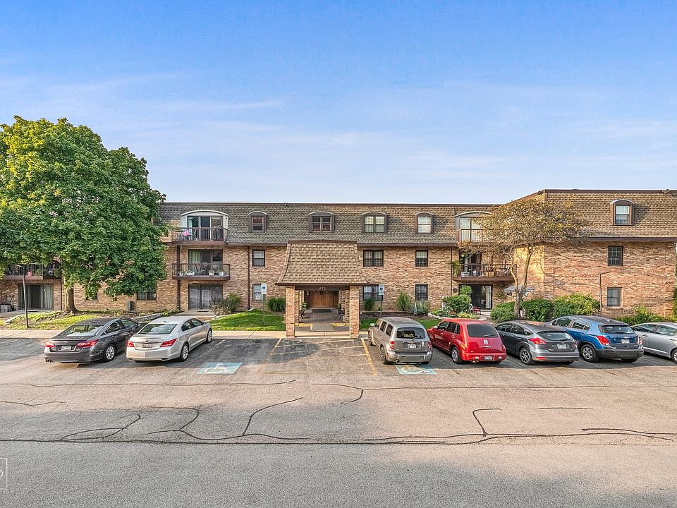1st image of 475 N Cass Ave APT 303