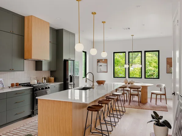 1813 E 38th 1/2 St #1, Austin, TX 78722