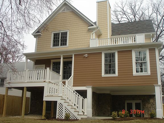 3rd image of 1502 N Abingdon St