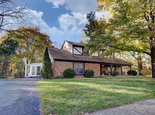 6987 Village Woods Pl, Columbus, OH 43085
