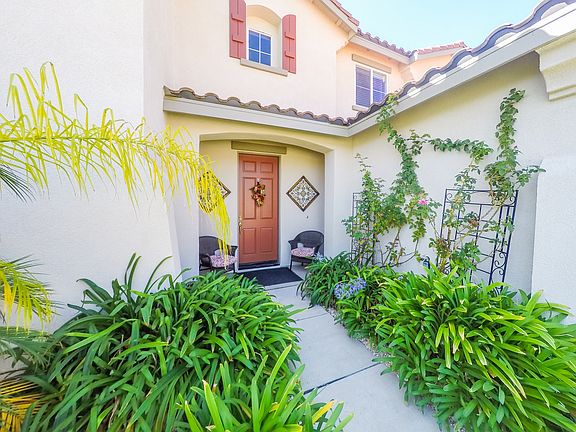 3rd image of 23575 Underwood Cir