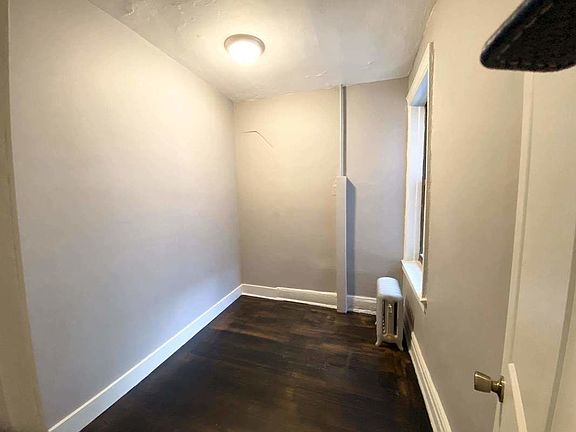 5th image of 2511 Newkirk Ave APT C8