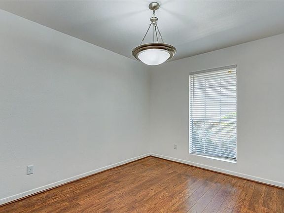 3rd image of 8001 Woodway Dr #22