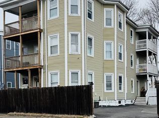 29 Park St, Brockton, MA 02301