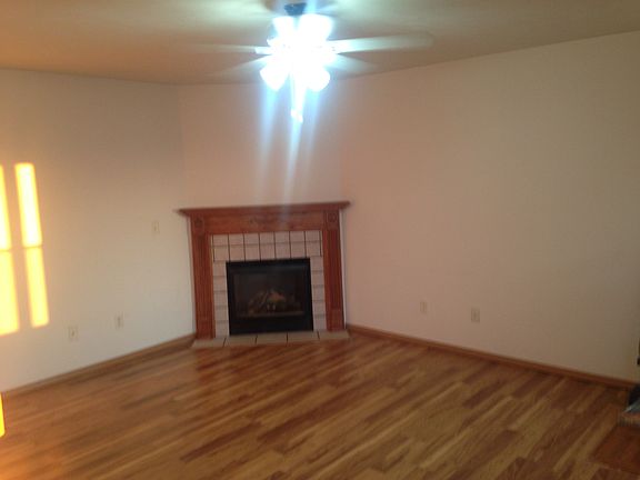 5th image of 1 Andy Ct APT 4