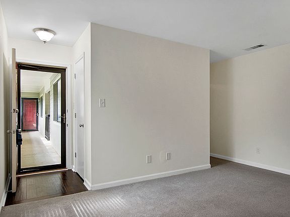 5th image of 3438 Ivys Walk Building E