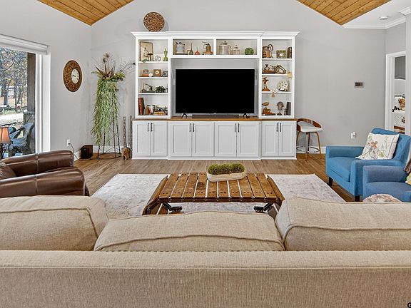 11th image of this home
