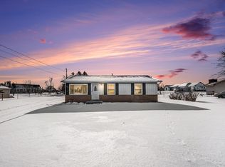 287 Somerset Dr, Cement City, MI 49233