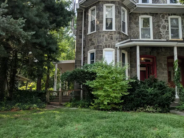 105 Rochelle Ave APT 2F, Philadelphia, PA 19128