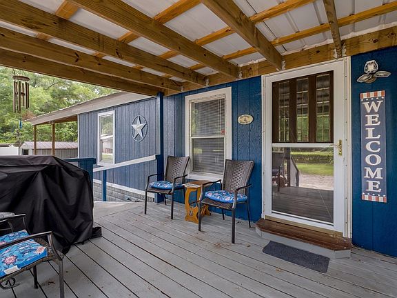 3rd image of 10659 Old Pine Acres Trl