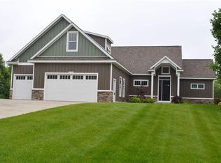4644 Westbrook Dr, Traverse City, MI 49684