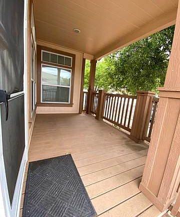 3rd image of 11098 Carlos St #121