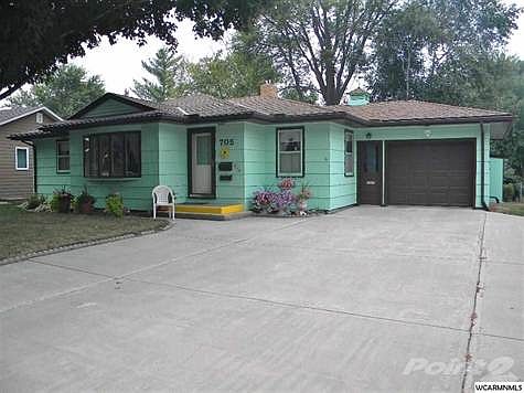 1st image of 705 Marguerite Ave