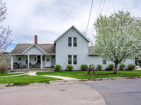 207 Spring Street, Elroy, WI 53929