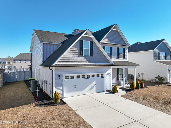 3rd image of 559 Heartwood Drive