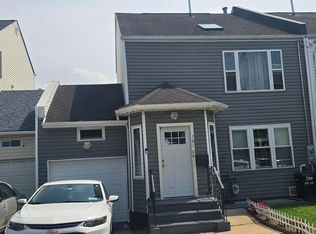 16108 Baisley Blvd, Jamaica, NY 11434