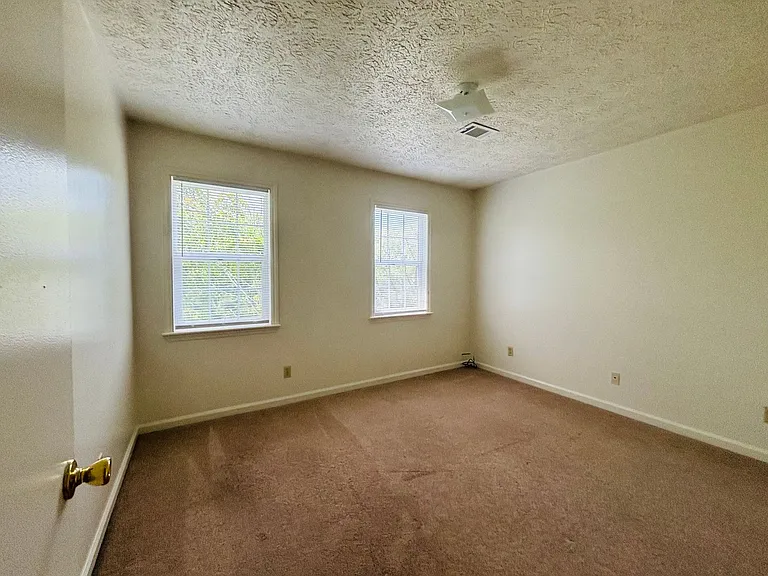 1233PB -Ellett Road Duplexes -Lester - M — Photo 115