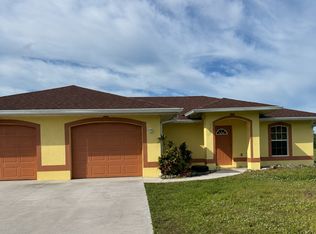 112 Gordon Ave S #112, Lehigh Acres, FL 33973