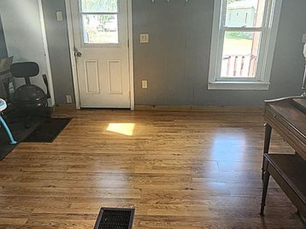 124 Prospect St