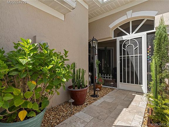 2nd image of 1645 SW Harbour Isles Cir #26