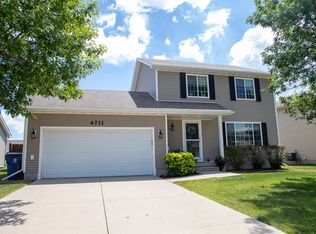 4711 NE Trilein Dr, Ankeny, IA 50021