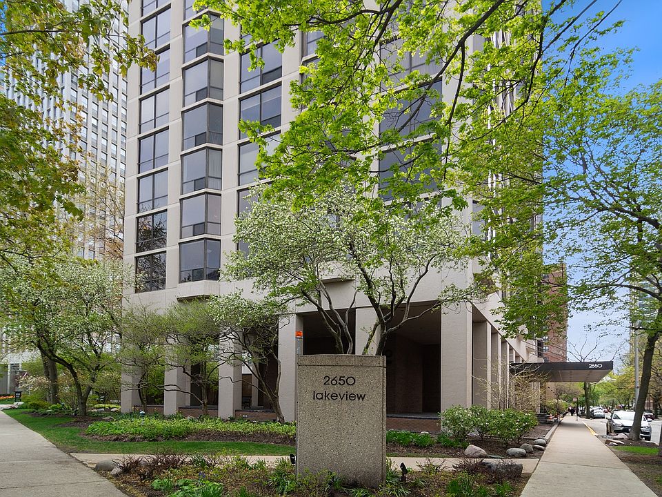 1st image of 2650 N Lakeview Ave APT 3107