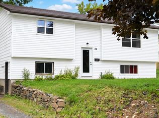 44 Sumac Ave, New Minas, NS B4N5C6