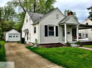 1315 Poxson Ave, Lansing, MI 48910