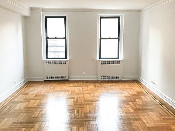 3rd image of 111 W 94th St APT 6C