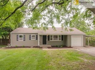 4722 Quivira Dr, Shawnee, KS 66216