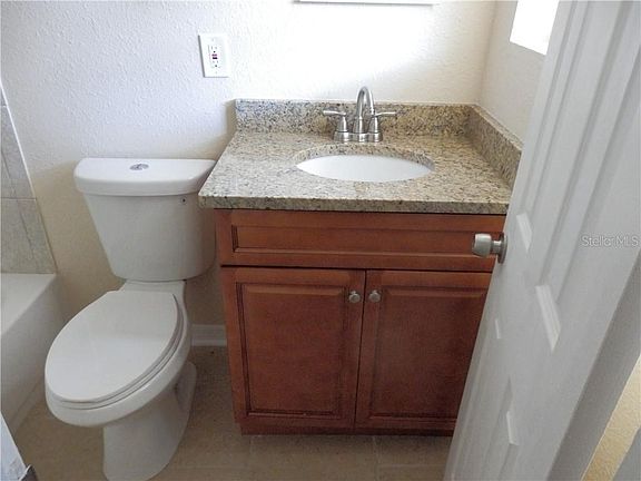 4th image of 2025 7th St S APT 7