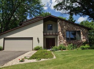 2598 Rice Creek Ter, New Brighton, MN 55112