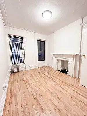 Rented by Roselyn  Fortuna LLC | media 11