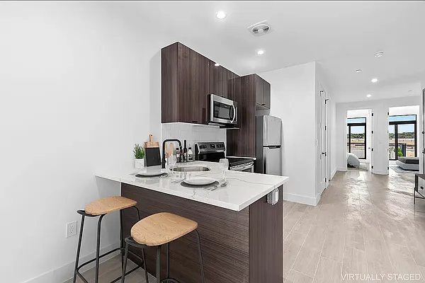 Rented by Corcoran | media 17