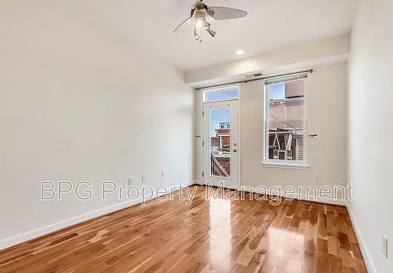 1643 13th St NW #2 — Photo 27