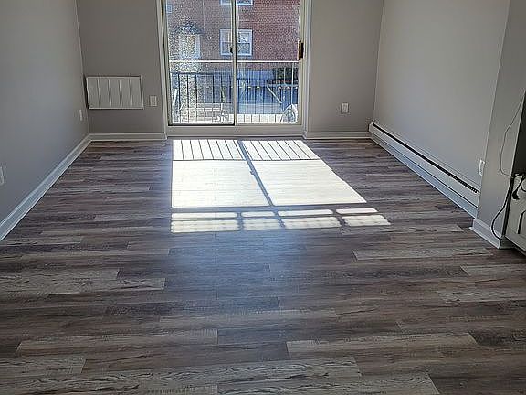 5th image of 51 Vera St APT D