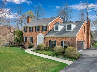 305 Wellingwood Dr, East Amherst, NY 14051