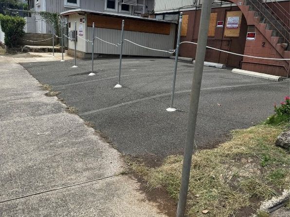 honolulu-hawaii-82426513 picture