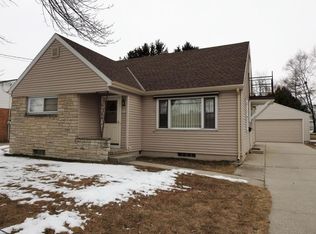 1616 Manila St, Manitowoc, WI 54220